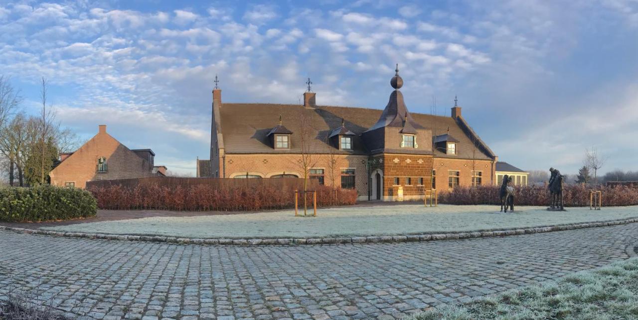 Bed and Breakfast Ask Lily Westmeerbeek Exterior foto